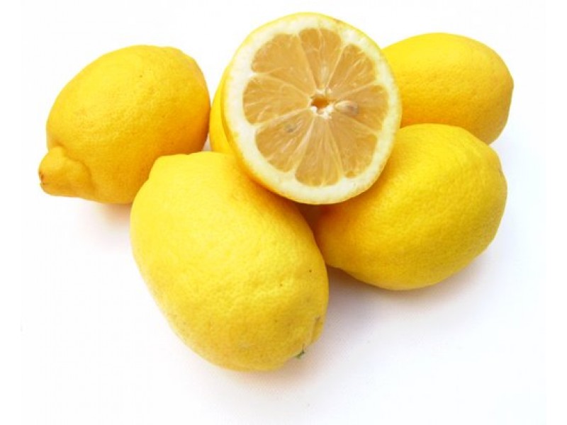 Petitgrain (Lemon Tree): Citrus limonum L.